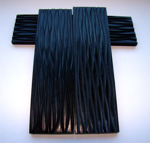 Büffelhornplatte schwarz ca. 12-13x4,5x0,8-1,0cm Motiv 5
